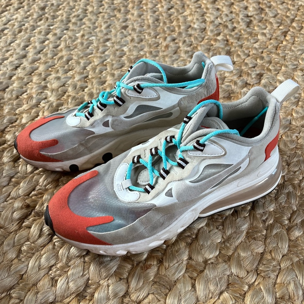 Nike Tennis Shoes